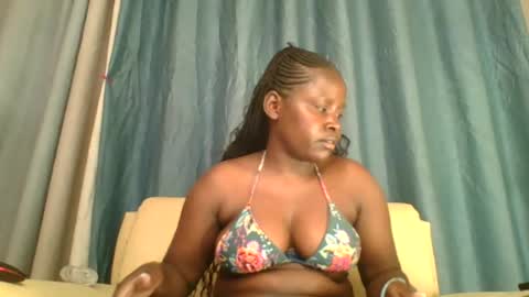 Snapshot of loviett chatting on June 14, 2026, 3:03 pm loviett online show from June 14, 2026, 3:03 pm