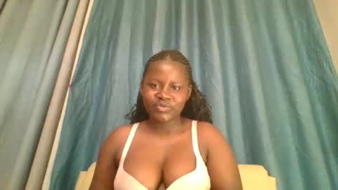 Snapshot of loviett chatting on June 17, 2026, 4:37 am loviett online show from June 17, 2026, 4:37 am