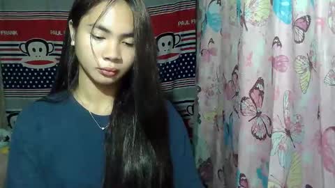 Snapshot of loving_rhean chatting on May 20, 2026, 4:13 pm loving_rhean online show from May 20, 2026, 4:13 pm