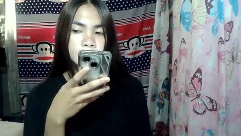 Snapshot of loving_rhean chatting on June 3, 2026, 2:36 am loving_rhean online show from June 3, 2026, 2:36 am