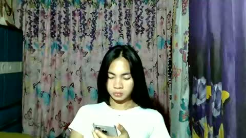 Snapshot of loving_rhean chatting on July 27, 2026, 1:51 pm loving_rhean online show from July 27, 2026, 1:51 pm