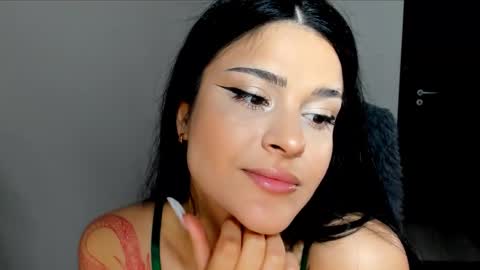 lovingvibesview online show from February 21, 2025, 5:46 am