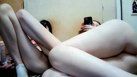Snapshot of lower_te chatting on July 27, 2026, 9:49 am TinEva online show from July 27, 2026, 9:49 am