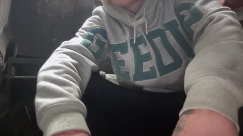 lowkey42011 online show from September 30, 2025, 12:10 pm