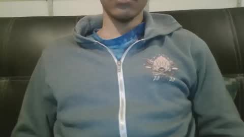 lowwkkeyyy online show from April 10, 2026, 4:12 pm