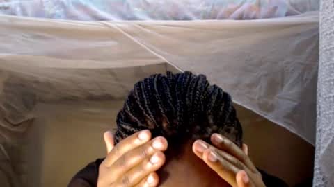 loyalcutic online show from January 16, 2025, 7:17 am