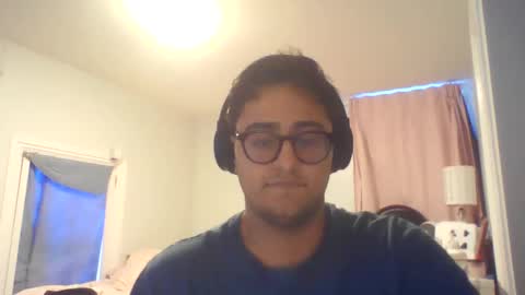 Snapshot of lpop81020 chatting on October 23, 2025, 9:13 pm lpop81020 online show from October 23, 2025, 9:13 pm