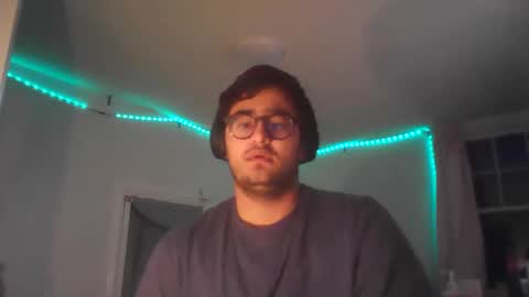 Snapshot of lpop81020 chatting on December 14, 2025, 10:14 pm lpop81020 online show from December 14, 2025, 10:14 pm