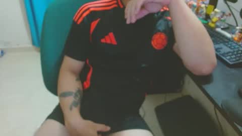 SoldierHugeCock online show from October 21, 2025, 2:01 am