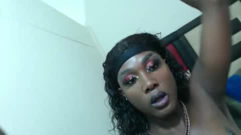 lsnnickykhanyile online show from January 11, 2026, 1:32 am