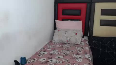 Snapshot of lsnnickykhanyile chatting on May 3, 2026, 9:48 am lsnnickykhanyile online show from May 3, 2026, 9:48 am