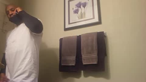 lthbthsi online show from February 19, 2025, 7:48 pm