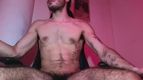   online show from November 19, 2025, 8:53 pm