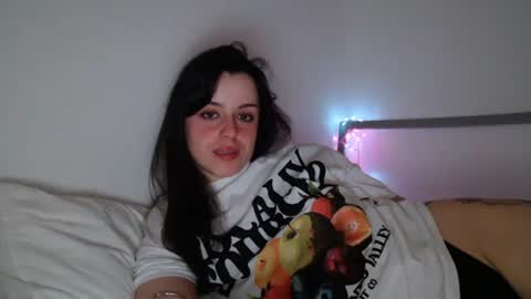 luana online show from September 26, 2025, 9:52 pm