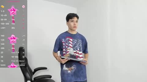 Snapshot of luandy_ chatting on January 21, 2025, 11:24 am lUAN online show from January 21, 2025, 11:24 am