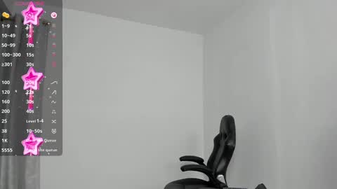 Snapshot of luandy_ chatting on February 7, 2025, 11:12 am lUAN online show from February 7, 2025, 11:12 am