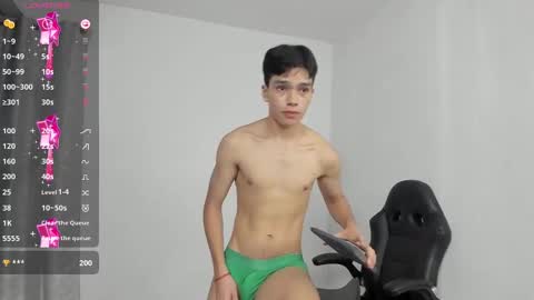 Snapshot of luandy_ chatting on February 13, 2025, 11:17 am lUAN online show from February 13, 2025, 11:17 am