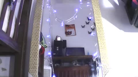 Snapshot of luanna837 chatting on December 8, 2024, 12:41 pm luanna837 online show from December 8, 2024, 12:41 pm