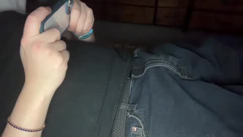 lubthemtitties online show from January 26, 2025, 1:47 pm