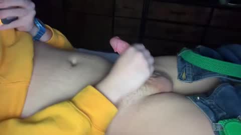 lubthemtitties online show from February 6, 2025, 6:35 pm