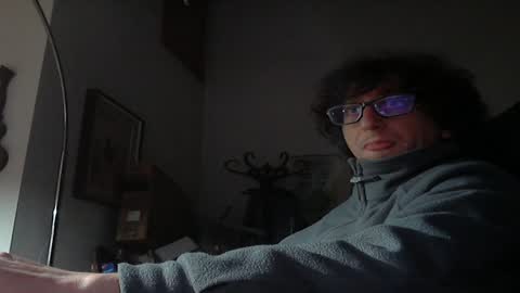 Snapshot of luca78_78 chatting on December 1, 2024, 4:29 pm luca78 online show from December 1, 2024, 4:29 pm