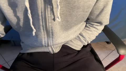 luca online show from December 2, 2024, 11:23 am