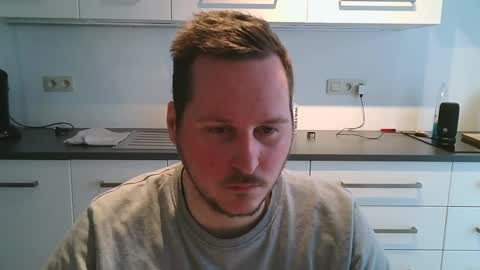 Lucas online show from February 4, 2025, 9:49 am