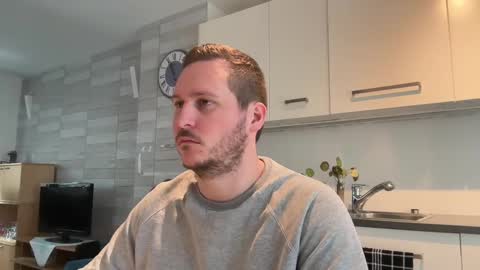 Lucas online show from March 12, 2025, 12:15 pm