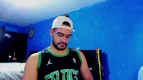 Snapshot of lucas_jewel chatting on December 28, 2024, 6:29 pm lucas_jewel online show from December 28, 2024, 6:29 pm