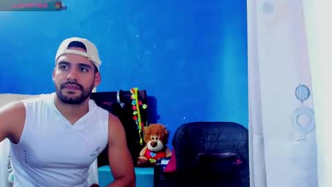 Snapshot of lucas_jewel chatting on January 15, 2025, 6:29 pm lucas_jewel online show from January 15, 2025, 6:29 pm