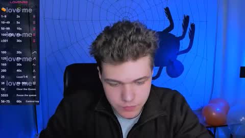 lucas_long_ online show from October 27, 2025, 9:46 am