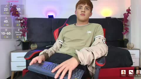 Snapshot of lucas_lovee chatting on May 30, 2026, 5:21 pm Lucas lovee online show from May 30, 2026, 5:21 pm
