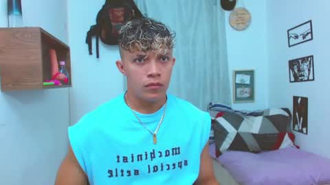 Lucas Luxx online show from October 6, 2025, 12:57 pm