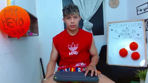 Lucas Luxx online show from December 3, 2025, 11:52 am