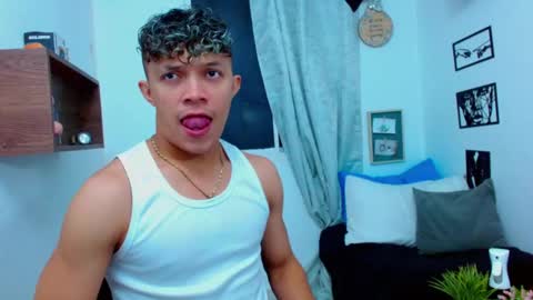 Lucas Luxx online show from January 6, 2026, 12:20 pm