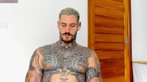 lucasexclusive online show from October 21, 2025, 6:58 am