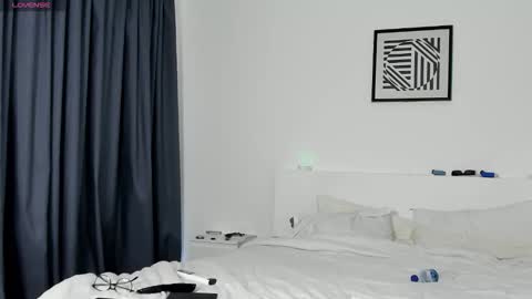 lucasexclusive online show from November 11, 2025, 6:13 am