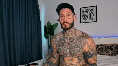 lucasexclusive online show from May 24, 2026, 3:55 am