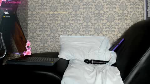 MIA HOT online show from January 15, 2025, 10:02 pm