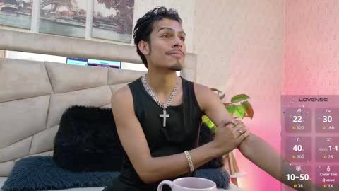 Luca  Leo online show from November 1, 2025, 4:36 am