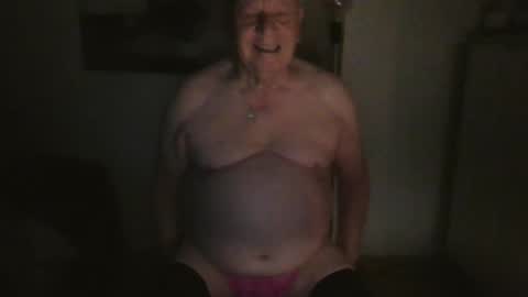 lucbottom031249 online show from May 31, 2026, 3:04 am