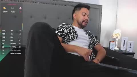 Snapshot of lucca_mallard chatting on February 5, 2026, 11:48 am Lucca IG Luccamallard online show from February 5, 2026, 11:48 am