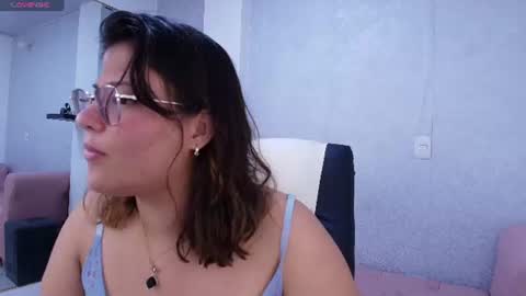 Lucero online show from July 8, 2026, 8:02 pm