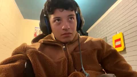 Snapshot of luchosaando chatting on March 4, 2025, 12:18 am Felipe online show from March 4, 2025, 12:18 am