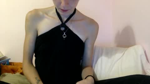 Luci Layne online show from July 10, 2026, 4:39 am