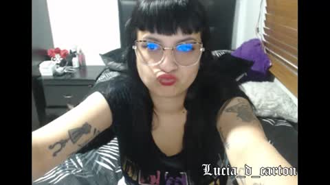 Snapshot of lucia_d_carton chatting on February 4, 2025, 4:05 am Lulu DCarton online show from February 4, 2025, 4:05 am