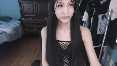 Snapshot of lucia_sky chatting on February 16, 2025, 7:05 pm Lucia online show from February 16, 2025, 7:05 pm