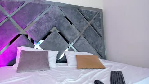 Snapshot of luciagray chatting on September 29, 2025, 10:25 pm Lucia Gray online show from September 29, 2025, 10:25 pm