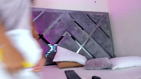 Snapshot of luciagray chatting on October 3, 2025, 12:13 pm Lucia Gray online show from October 3, 2025, 12:13 pm