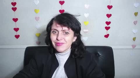 LuciaMi online show from January 21, 2025, 6:12 pm